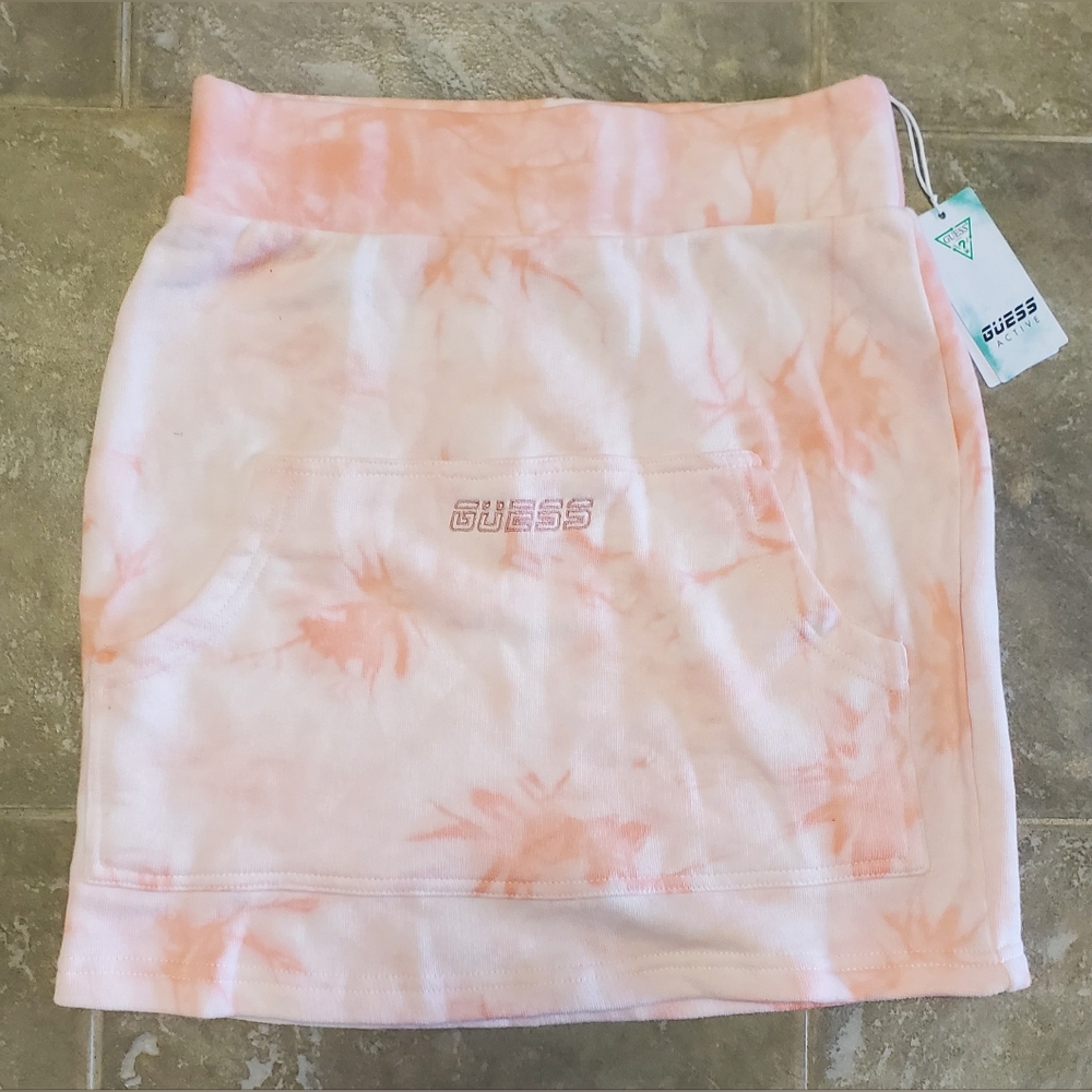 NWT GUESS Active Women's Pink Tie Dye Mini Skirt